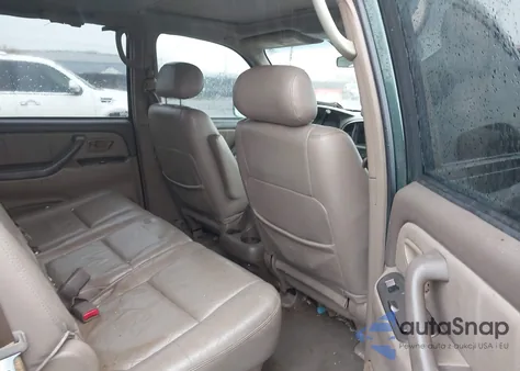 2002 Toyota Sequoia Limited V8 z USA, uszkodzony, nr VIN 5TDBT48A62S063947